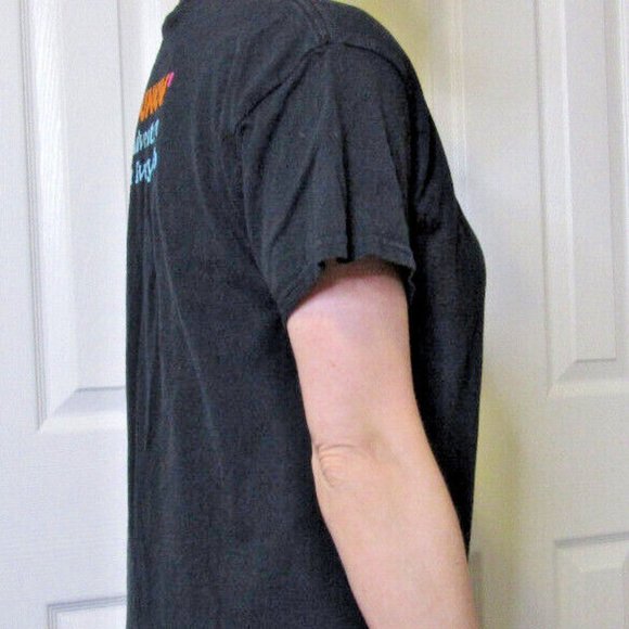 Dunkin Donuts Black Tshirt Explorer Batch Adventurer, Cotton, Adult size M - Picture 2 of 7
